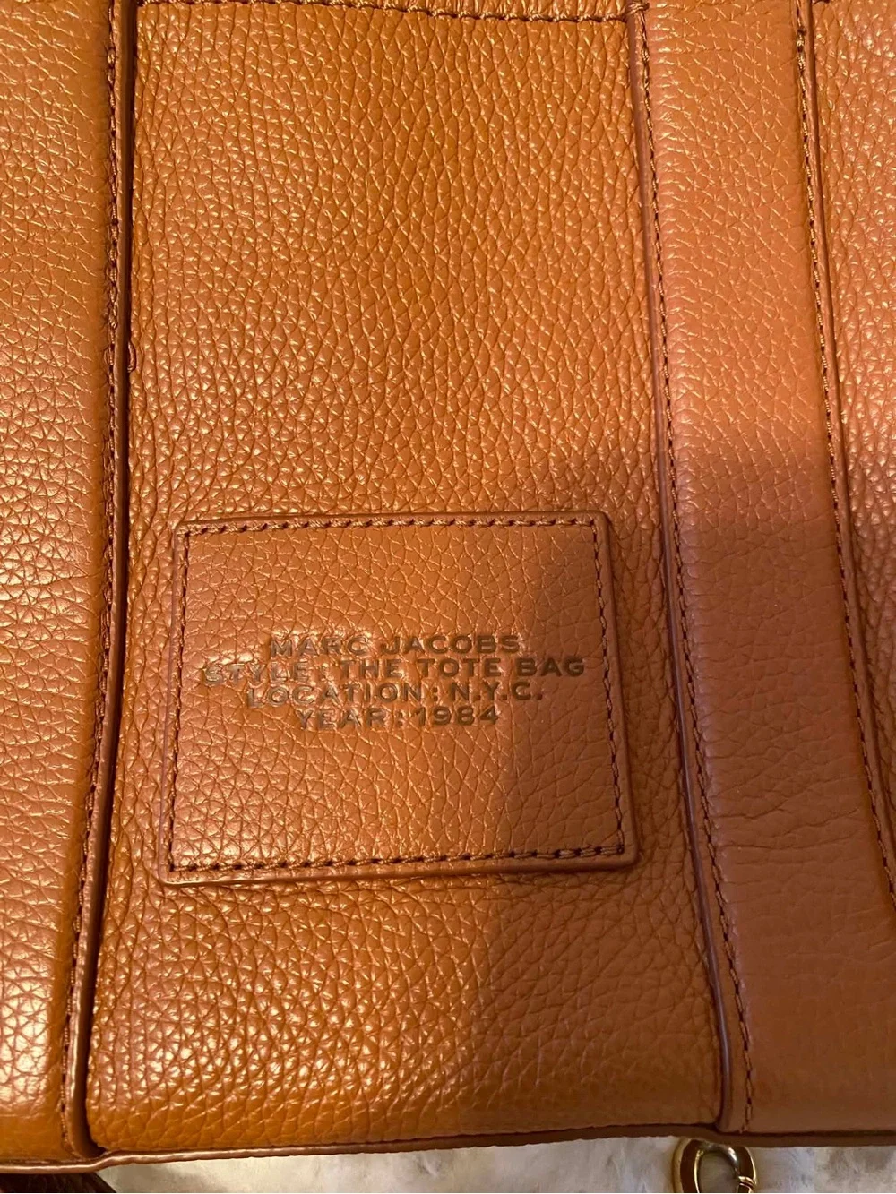 ✨Like New Marc Jacobs The Tote Bag Leather Satchel/Crossbody Bag